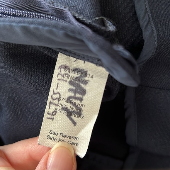 CAbi Mid-Rise Newport Navy Slim Leg #814 Ponte Pants, 4 - Picture 8 of 9